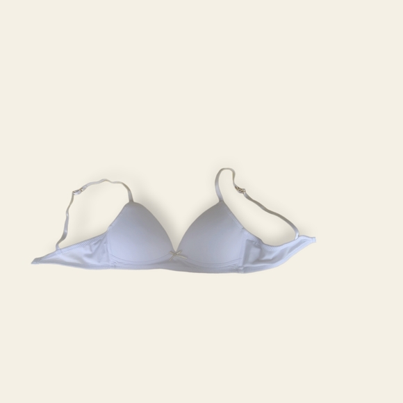 White Bra - Picture 3 of 3